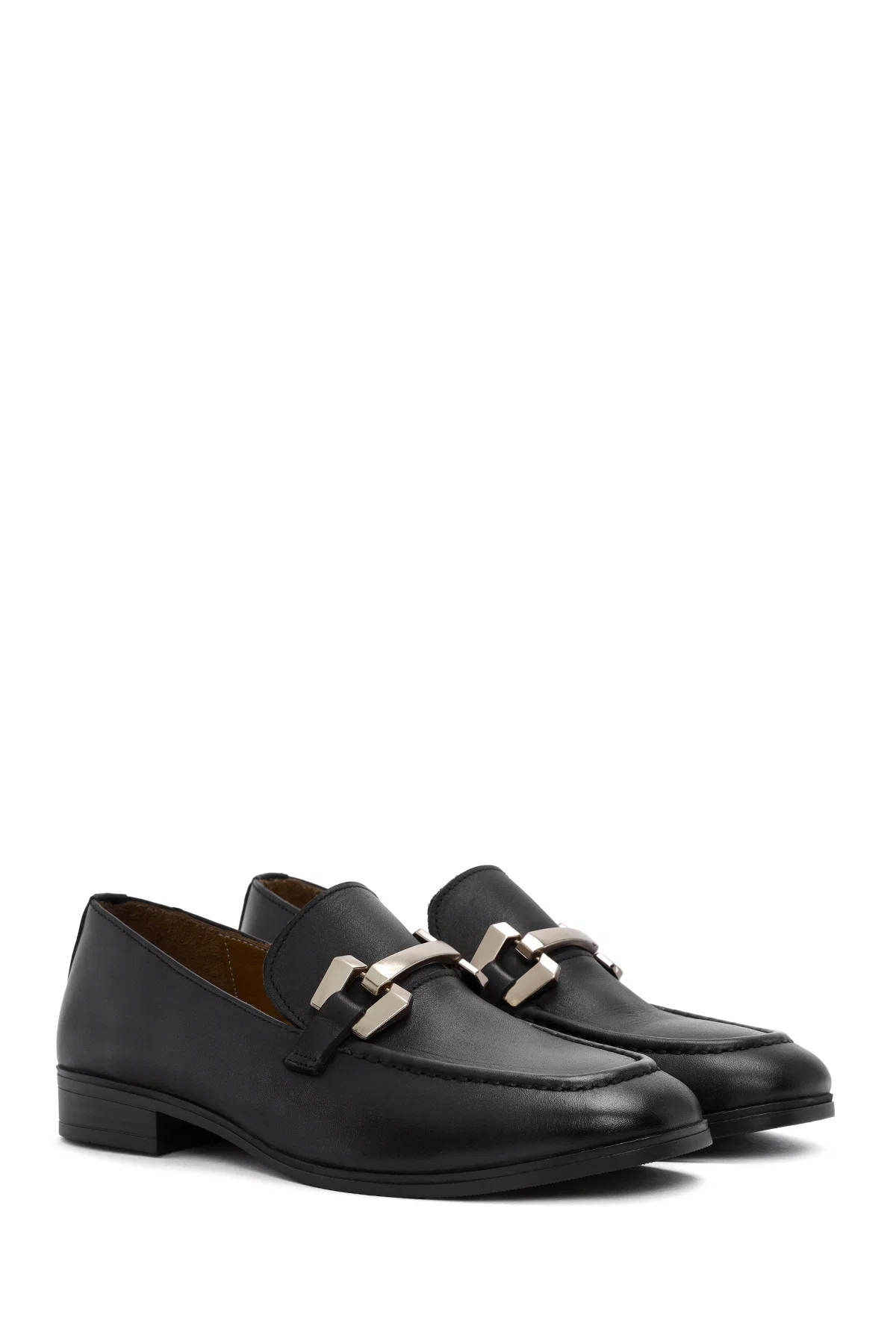 Kadın Siyah Toka Detaylı Deri Maskülen Loafer - Image 3