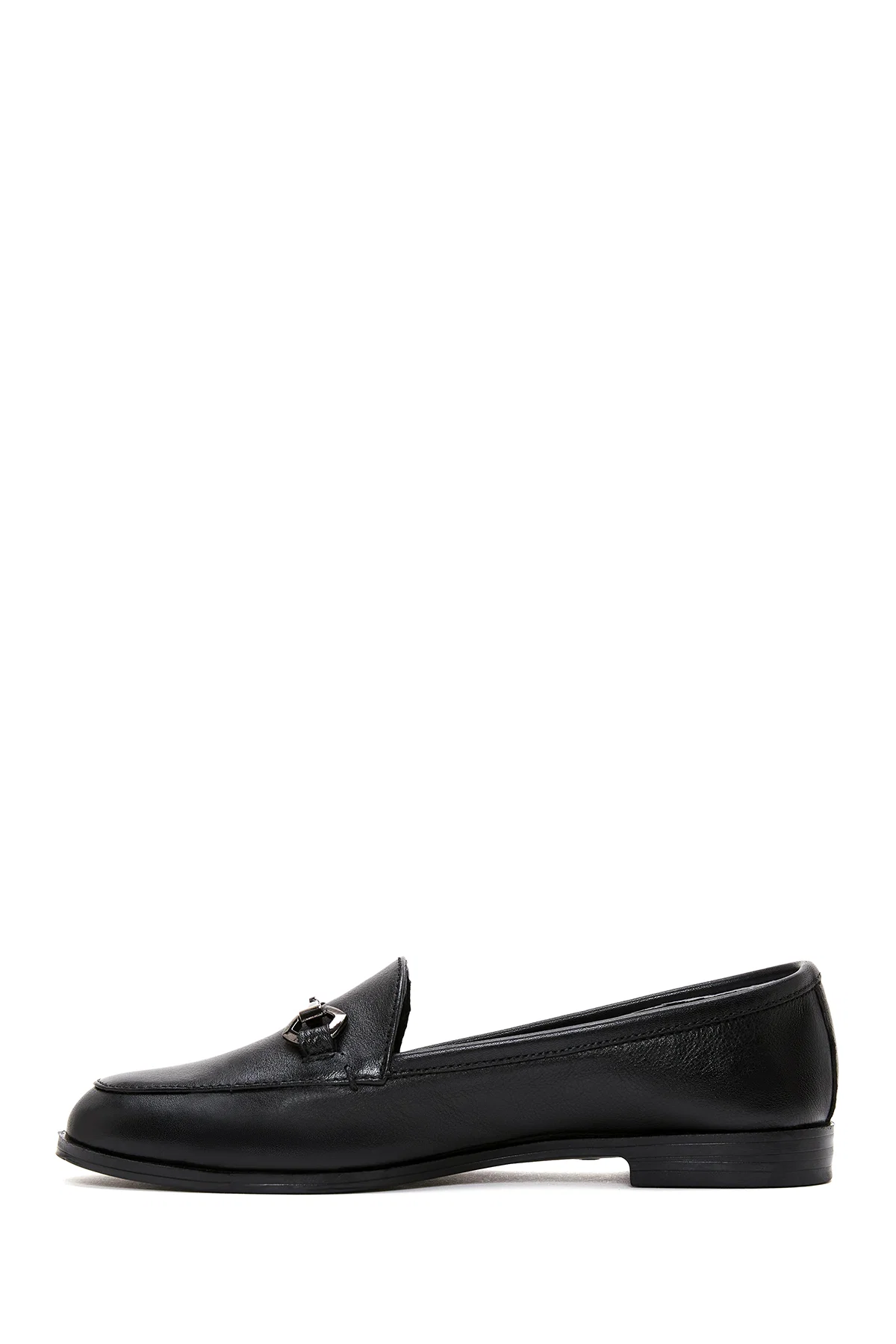 Kadın Siyah Toka Detaylı Deri Maskülen Loafer - Image 2