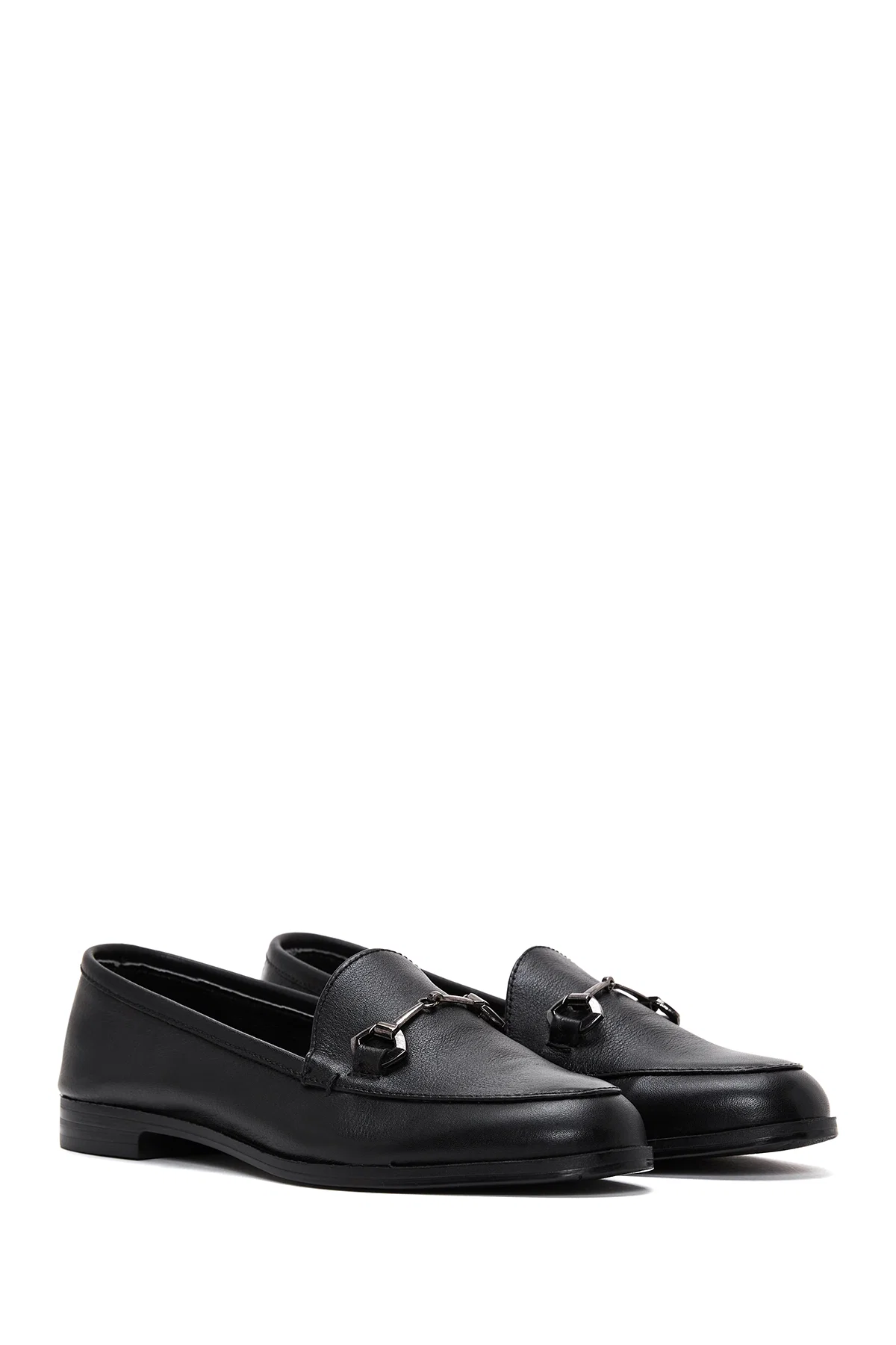Kadın Siyah Toka Detaylı Deri Maskülen Loafer - Image 3