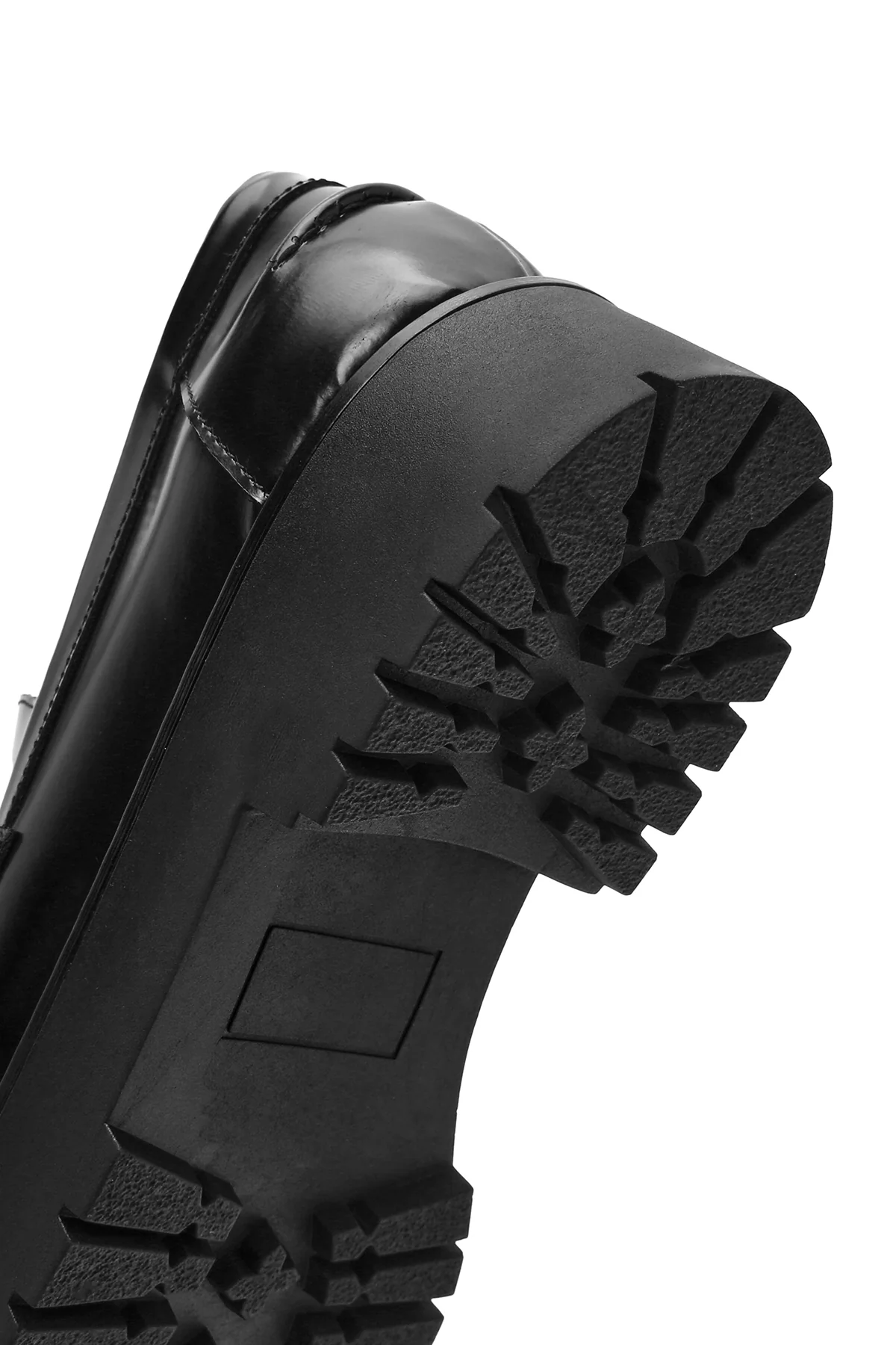 Kadın Siyah Toka Detaylı Kalın Tabanlı Deri Maskülen Loafer - Image 8