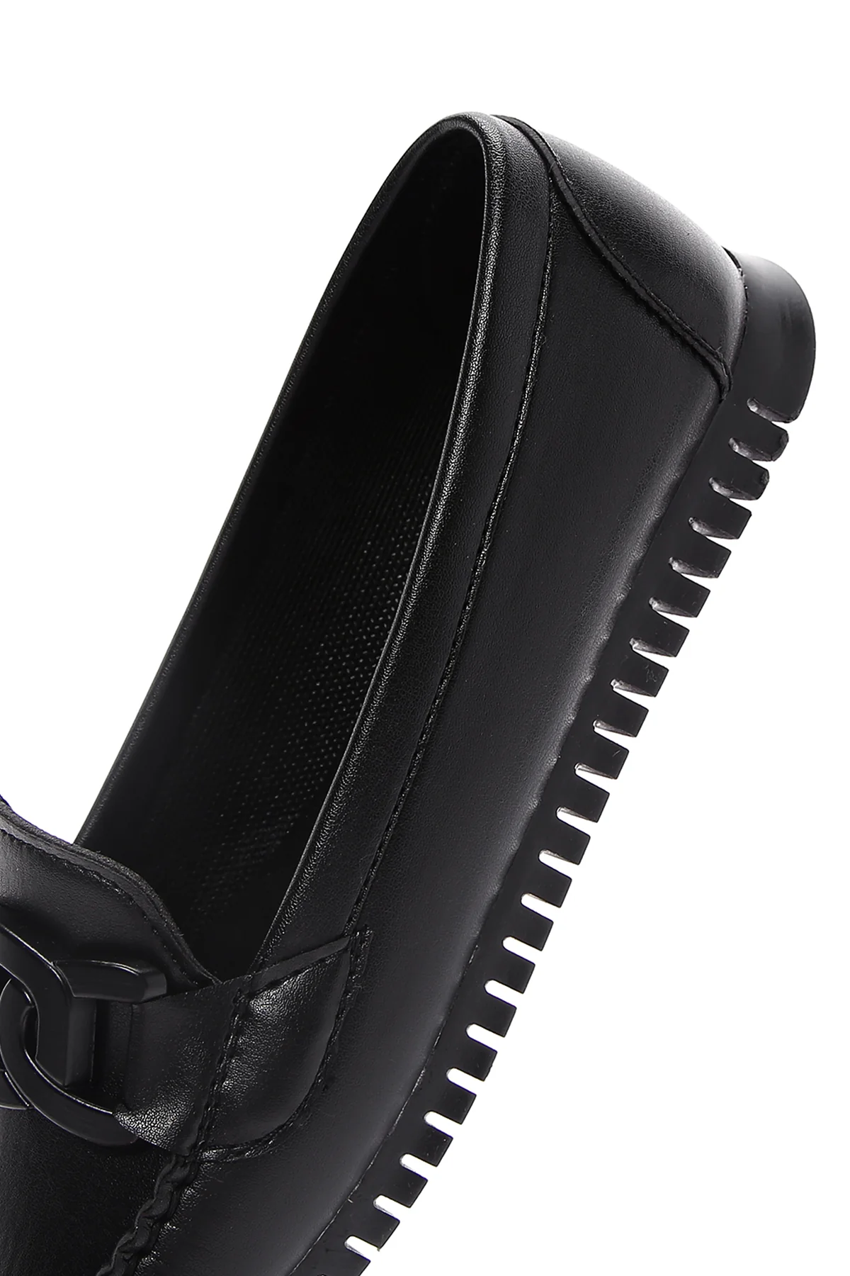 Kadın Siyah Toka Detaylı Loafer - Image 7