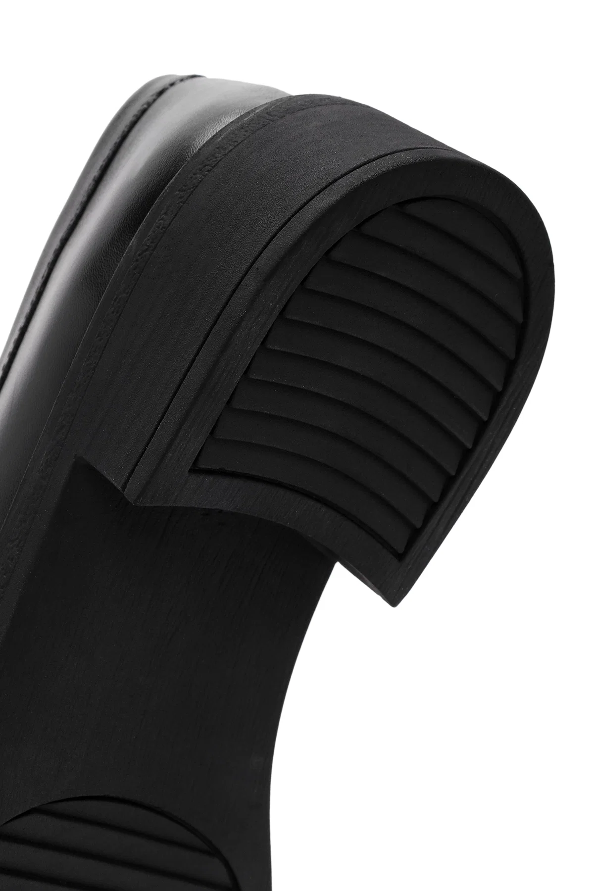 Kadın Siyah Tokalı Deri Maskülen Loafer - Image 8
