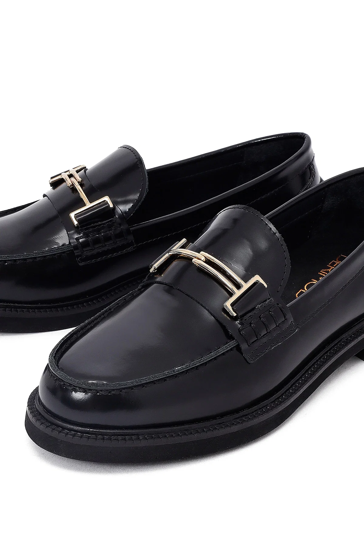 Kadın Siyah Tokalı Deri Maskülen Loafer - Image 12