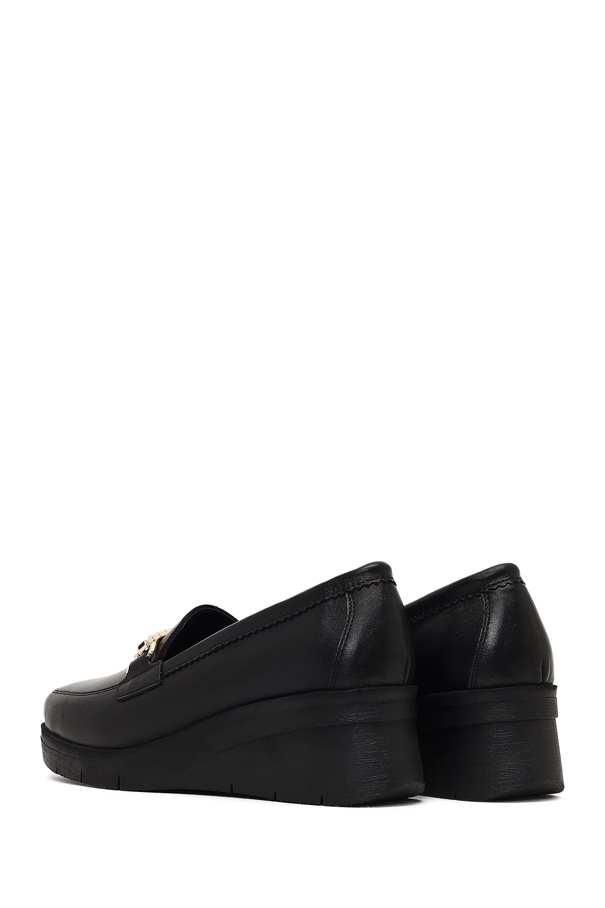 Kadın Siyah Tokalı Dolgu Topuklu Deri Comfort Loafer - Image 5