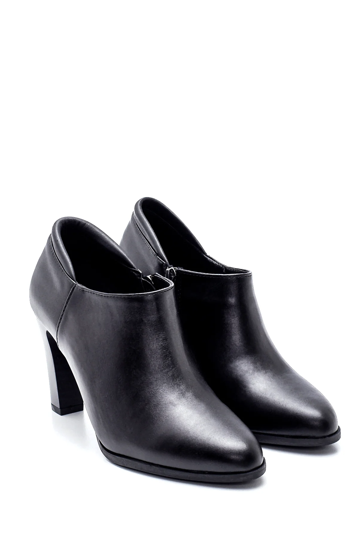 Kadın Siyah Topuklu Bootie - Image 4