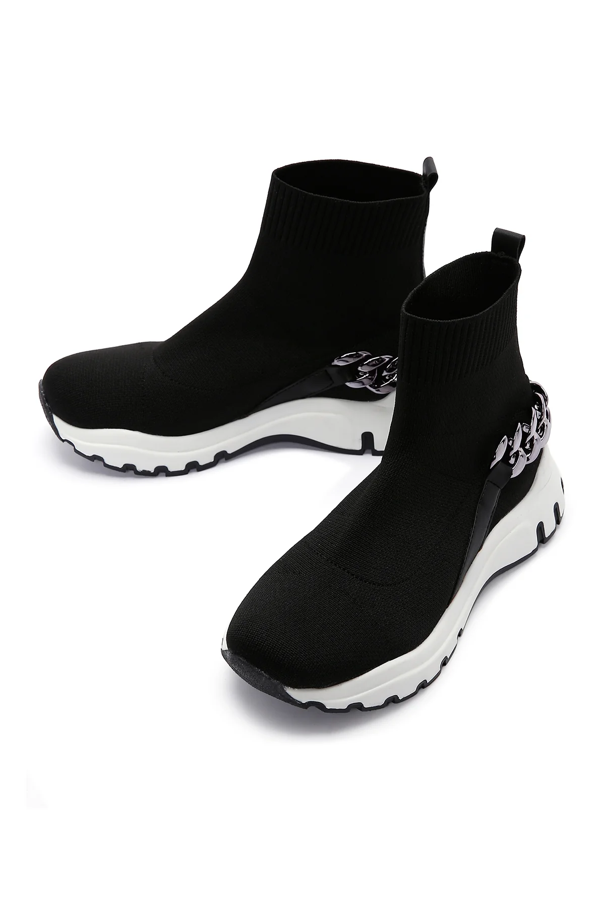 Kadın Siyah Zincir Aksesuarlı Bilekli Sneaker Bot - Image 6