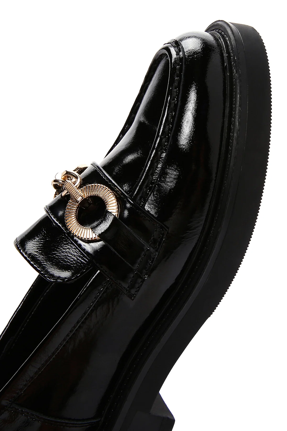 Kadın Siyah Zincir Detaylı Deri Maskülen Loafer - Image 9