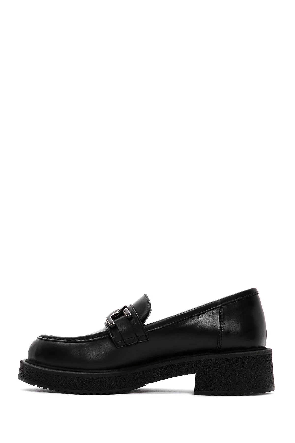 Kadın Siyah Zincir Detaylı Deri Maskülen Loafer - Image 2