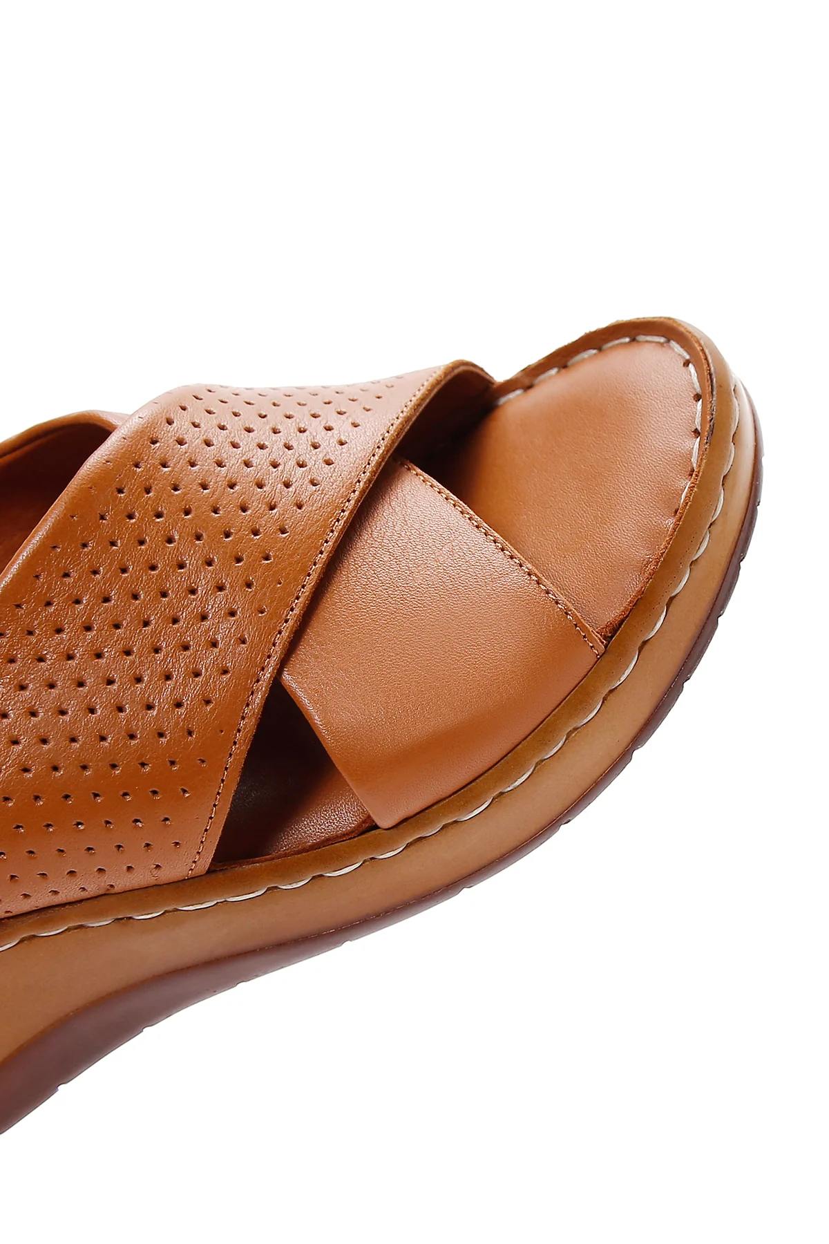 Kadın Taba Dolgu Topuklu Bilekten Bantlı Deri Comfort Sandalet - Image 8