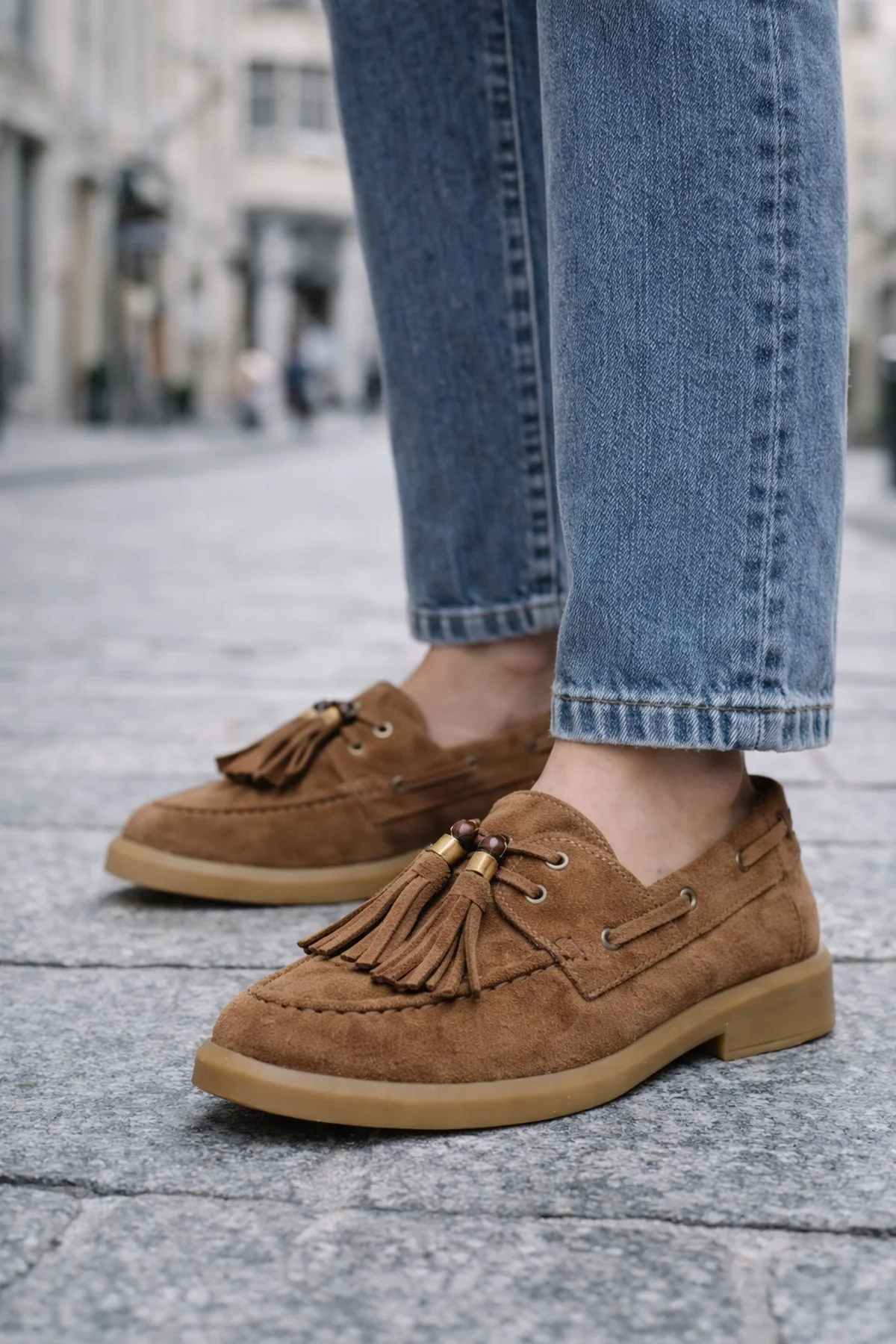Kadın Taba Püsküllü Süet Deri Loafer - Image 5