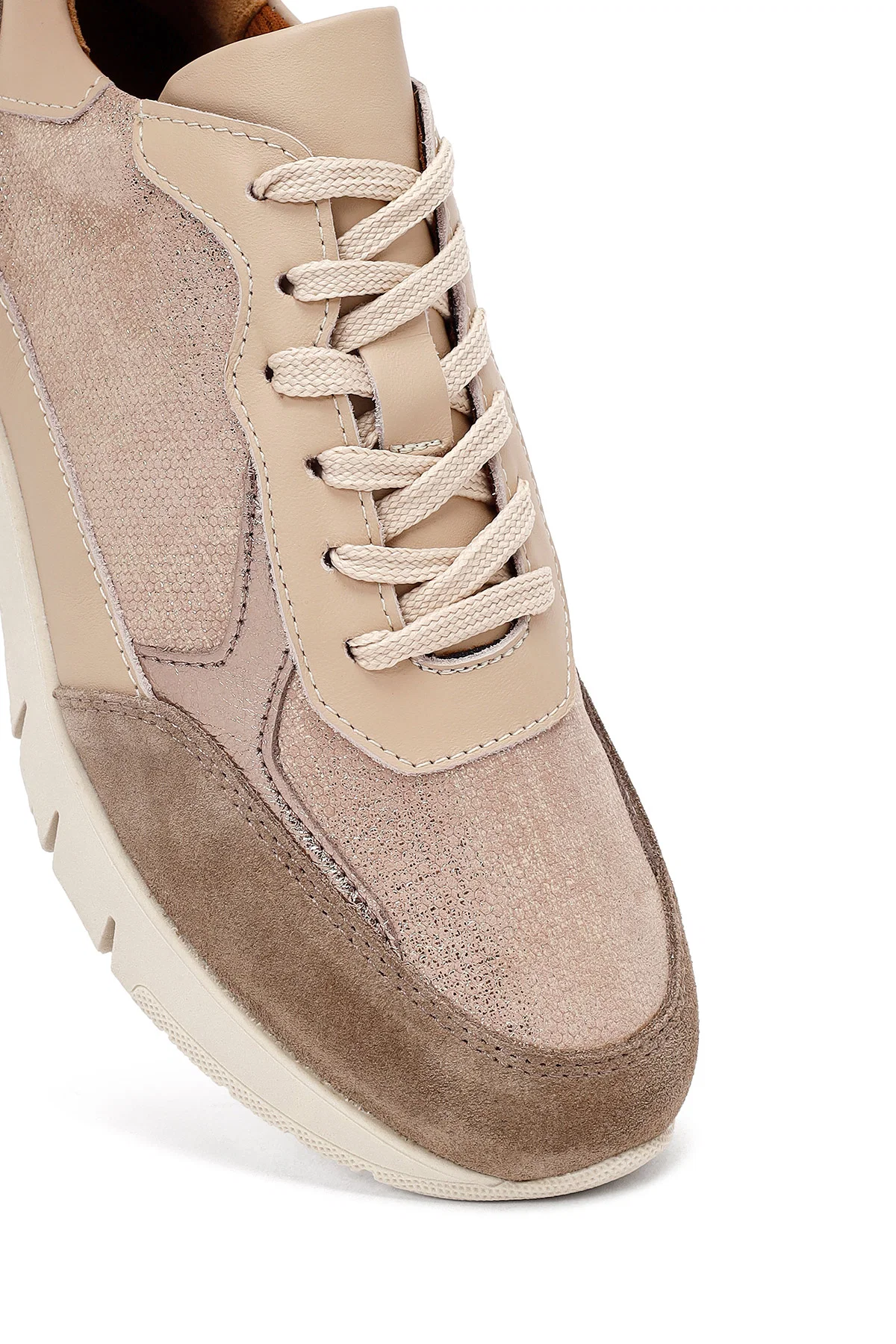 Kadın Vizon Bağcıklı Kalın Tabanlı Deri Sneaker - Image 8