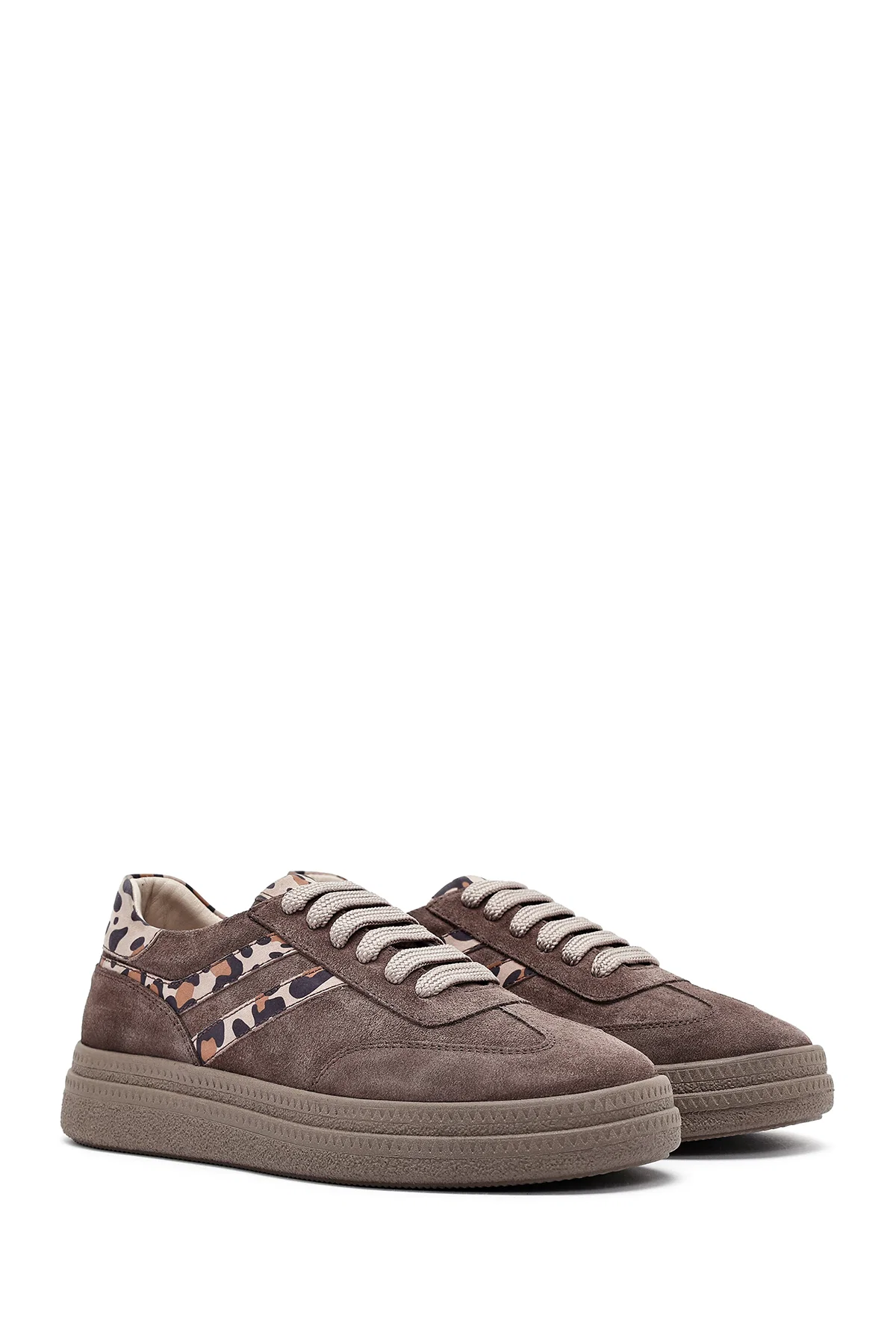 Kadın Vizon Bağcıklı Süet Deri Sneaker - Image 3
