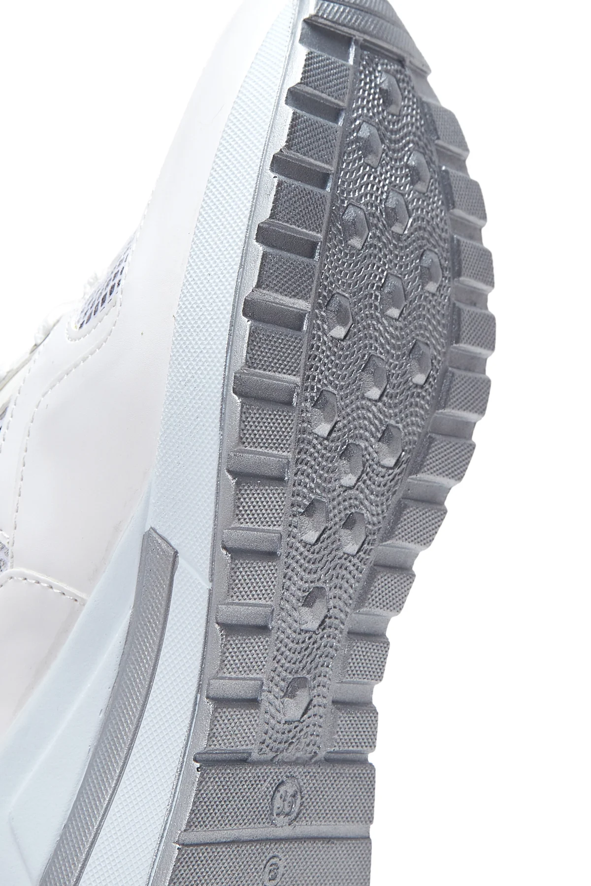 Kadın Yüksek Taban Sneaker - Image 9