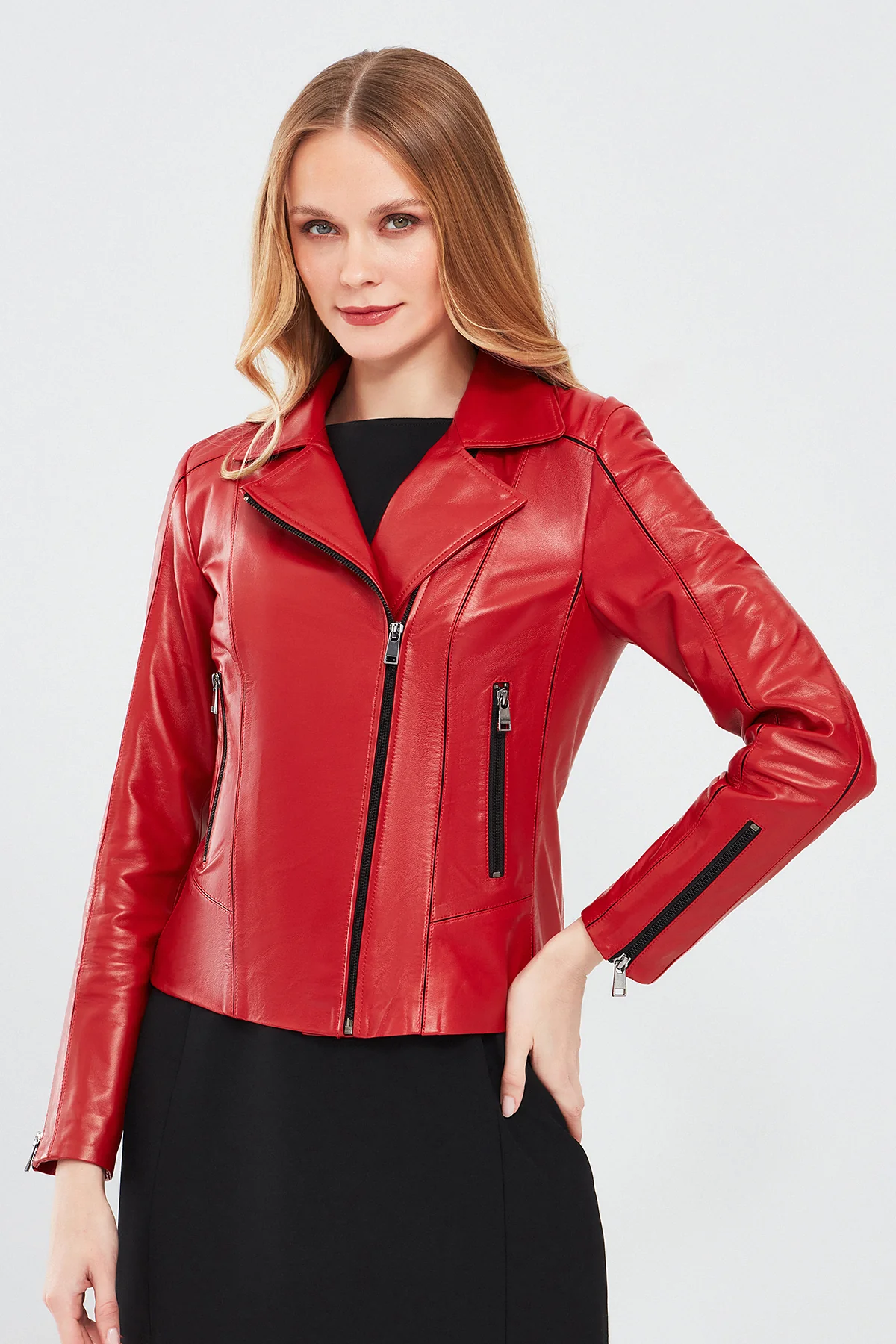 Kiara Kadın Kırmızı Slim-Fit Biker Deri Ceket - Image 2