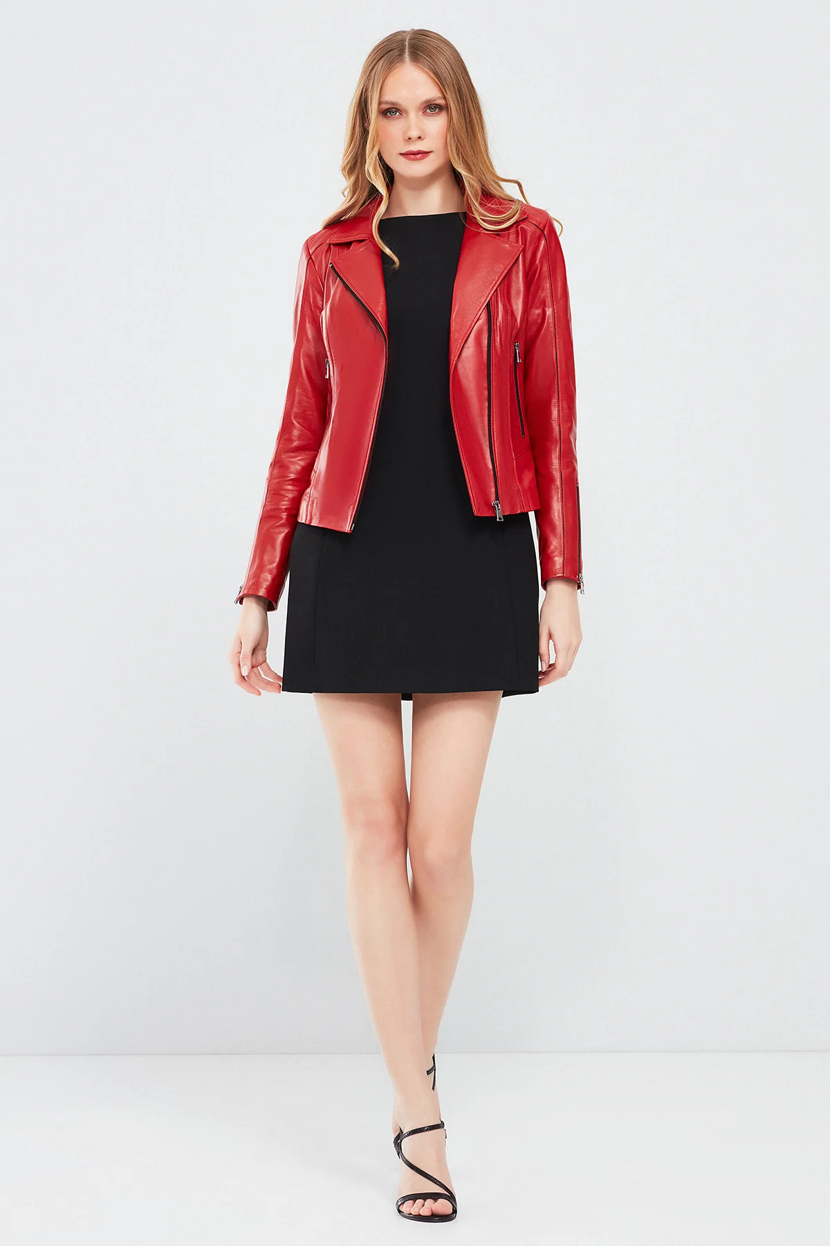 Kiara Kadın Kırmızı Slim-Fit Biker Deri Ceket - Image 5