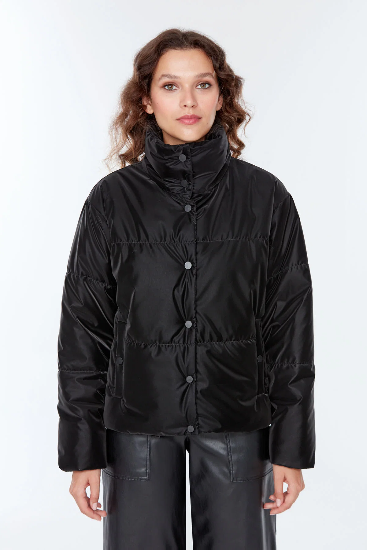 Kopenhag Kadın Siyah Softwear Mont - Image 2