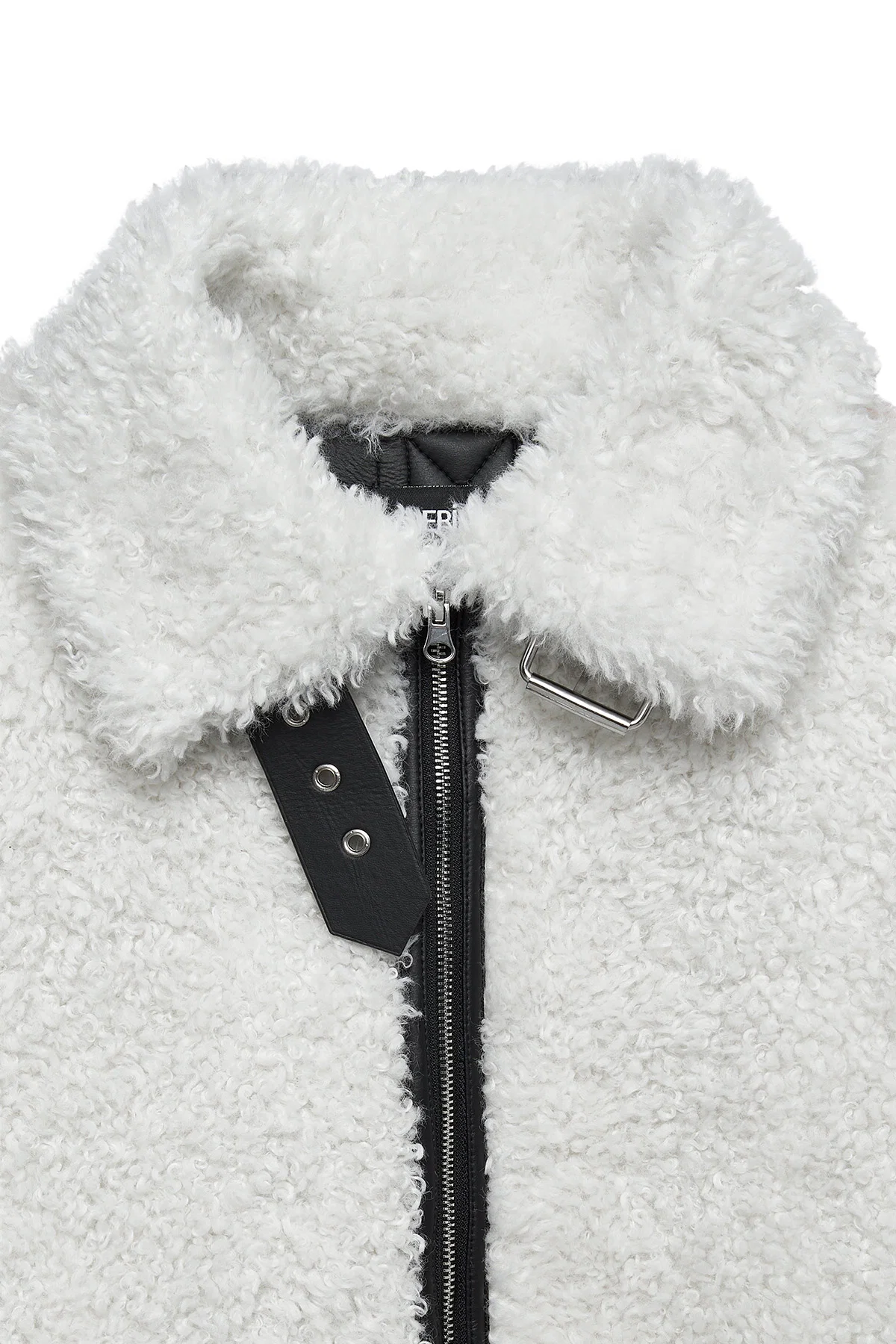 Meribel Kadın Beyaz Siyah Çizgi Detaylı Teddy Mont - Image 7