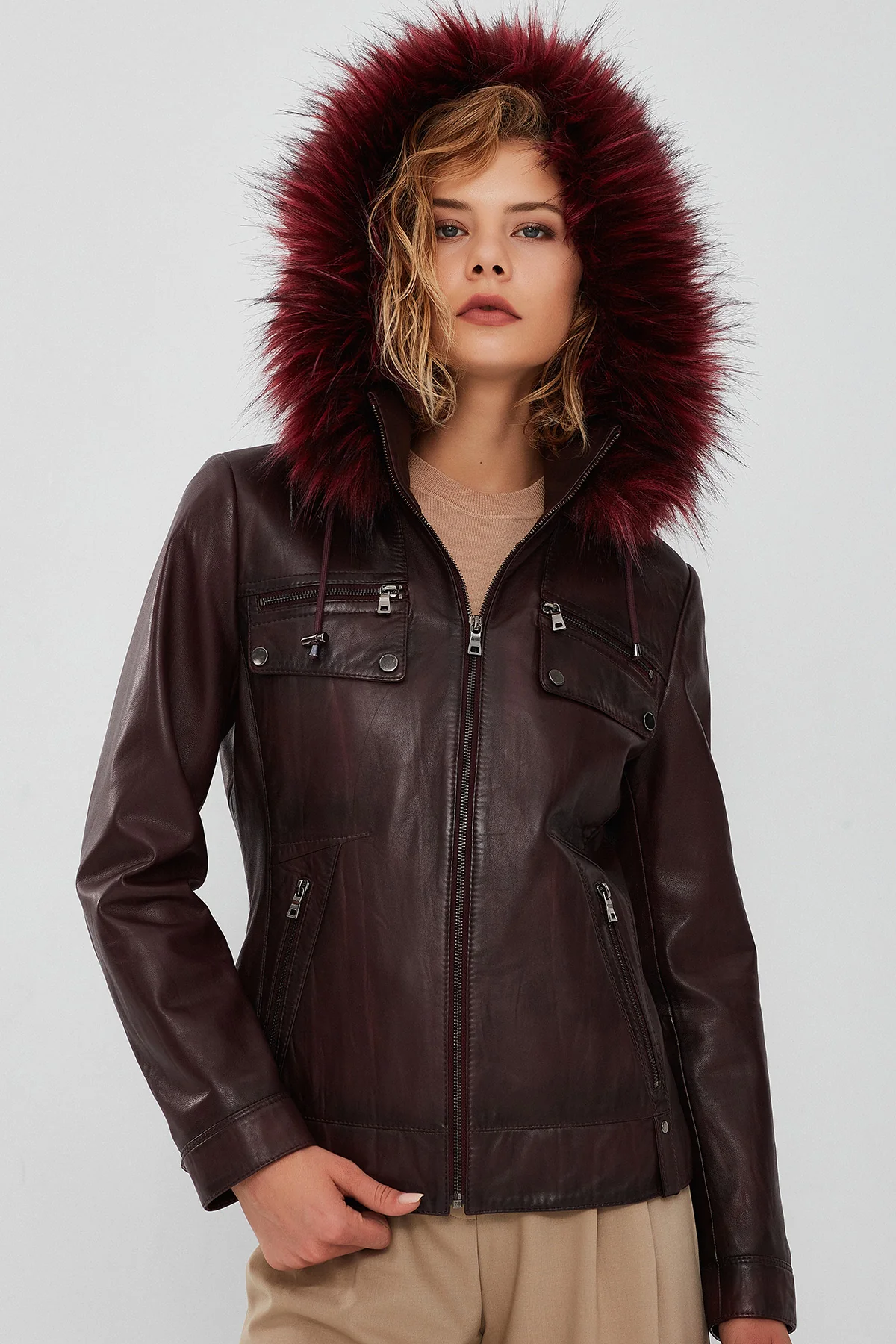 Monica Kadın Bordo Kapüşonlu Kürklü Deri Ceket - Image 3