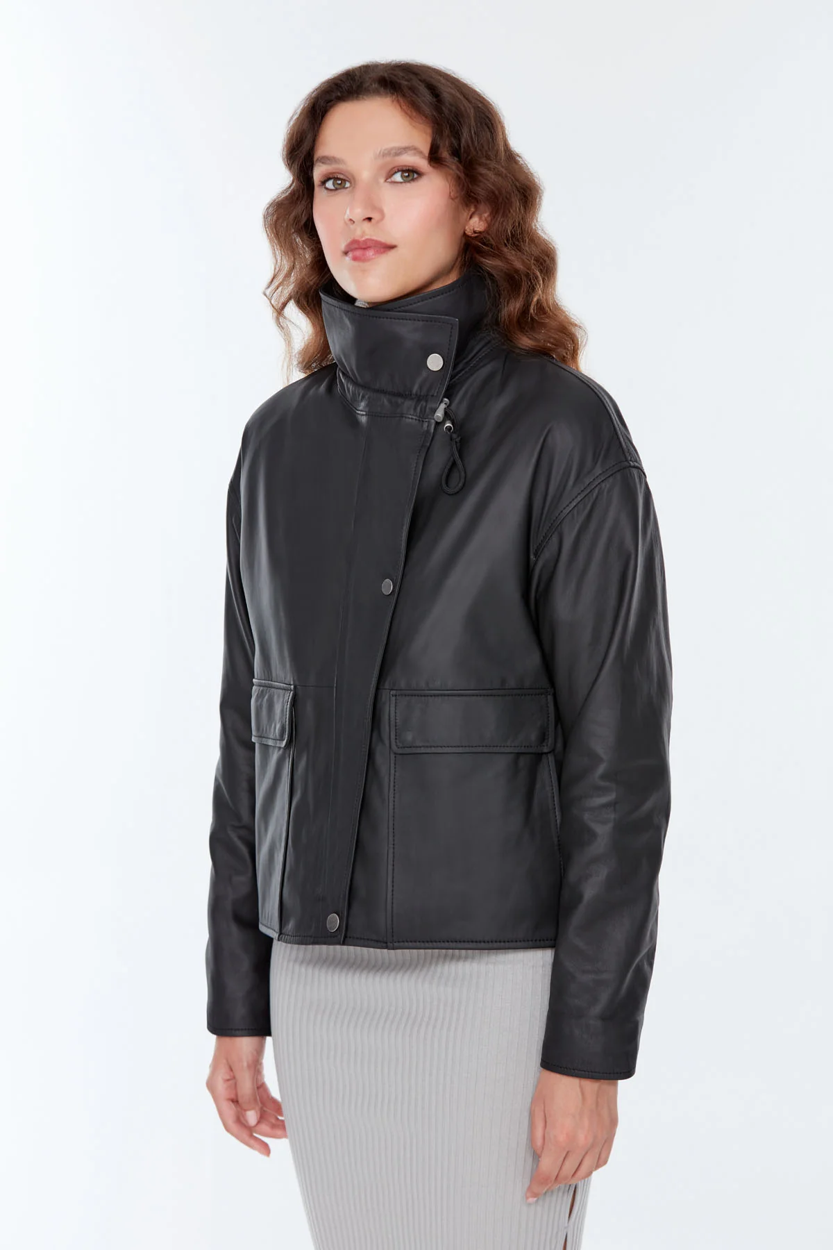 Nova Kadın Siyah Oversize Deri Ceket - Image 3