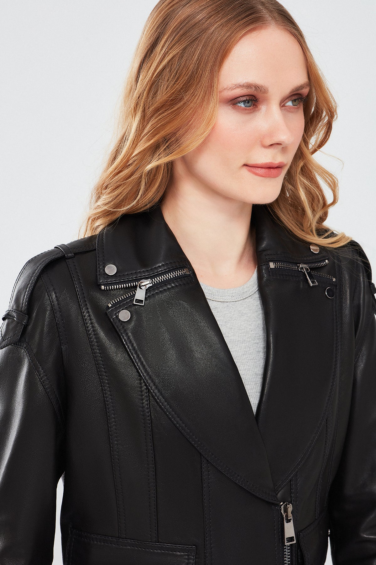 Reina Kadın Siyah Biker Deri Ceket - Image 5