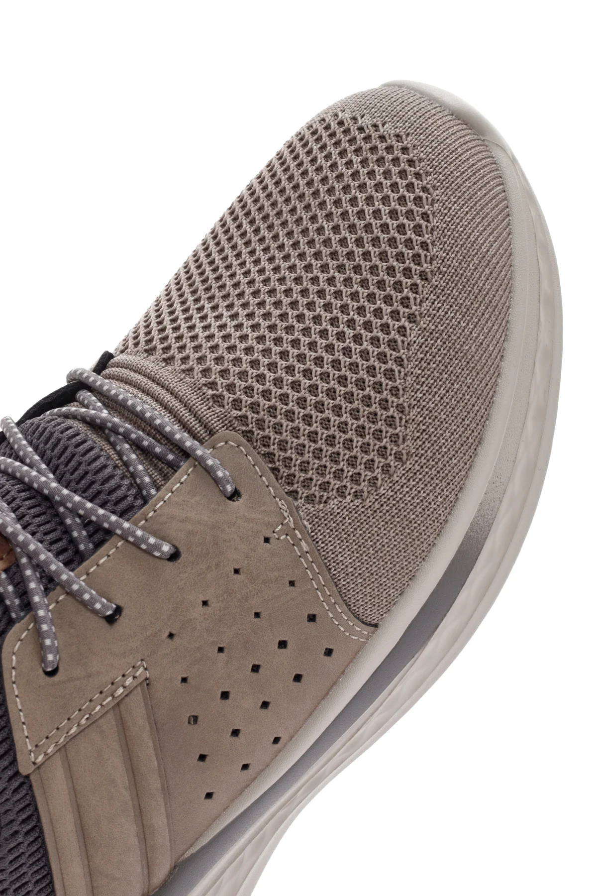 Skechers Erkek Bej Slade - Ocon Bağcıklı Spor Sneaker - Image 10