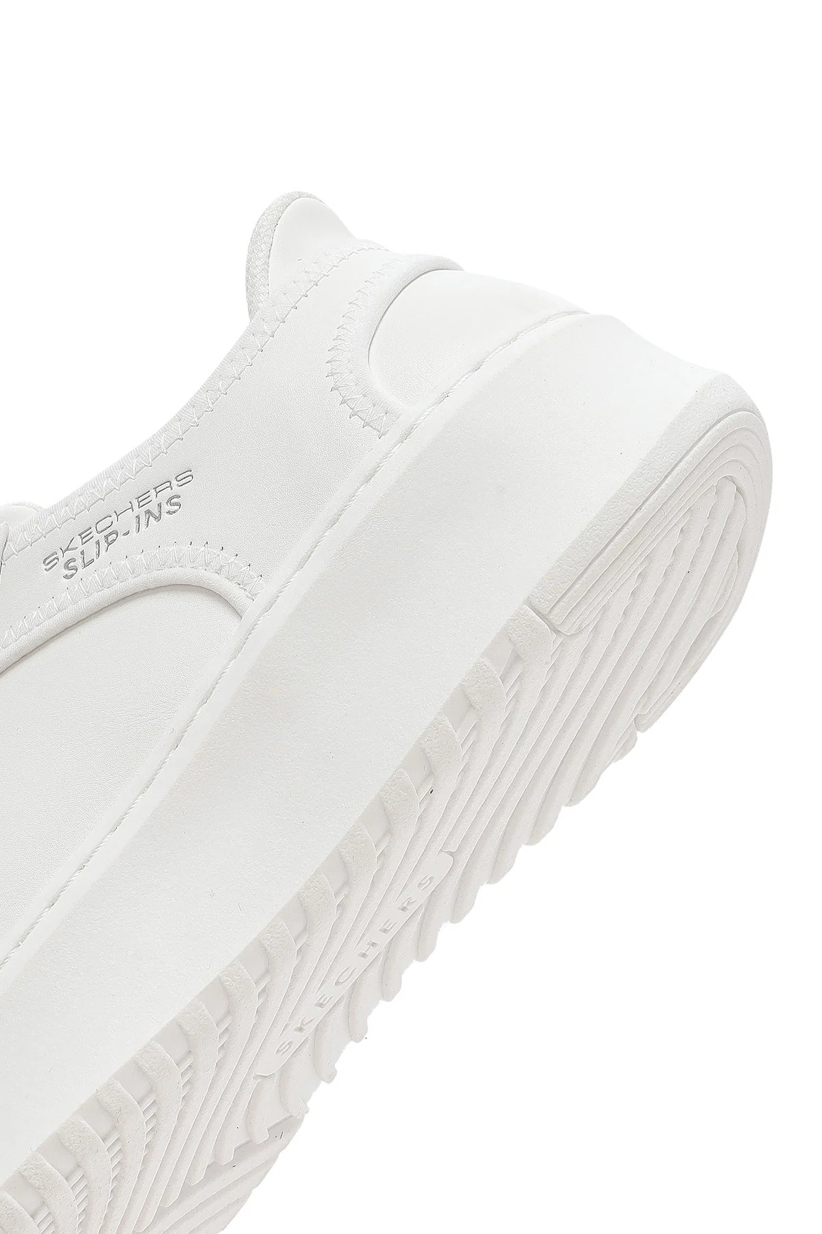 Skechers Erkek Beyaz Court Break Bağcıklı Kalın Tabanlı Deri Sneaker - Image 8