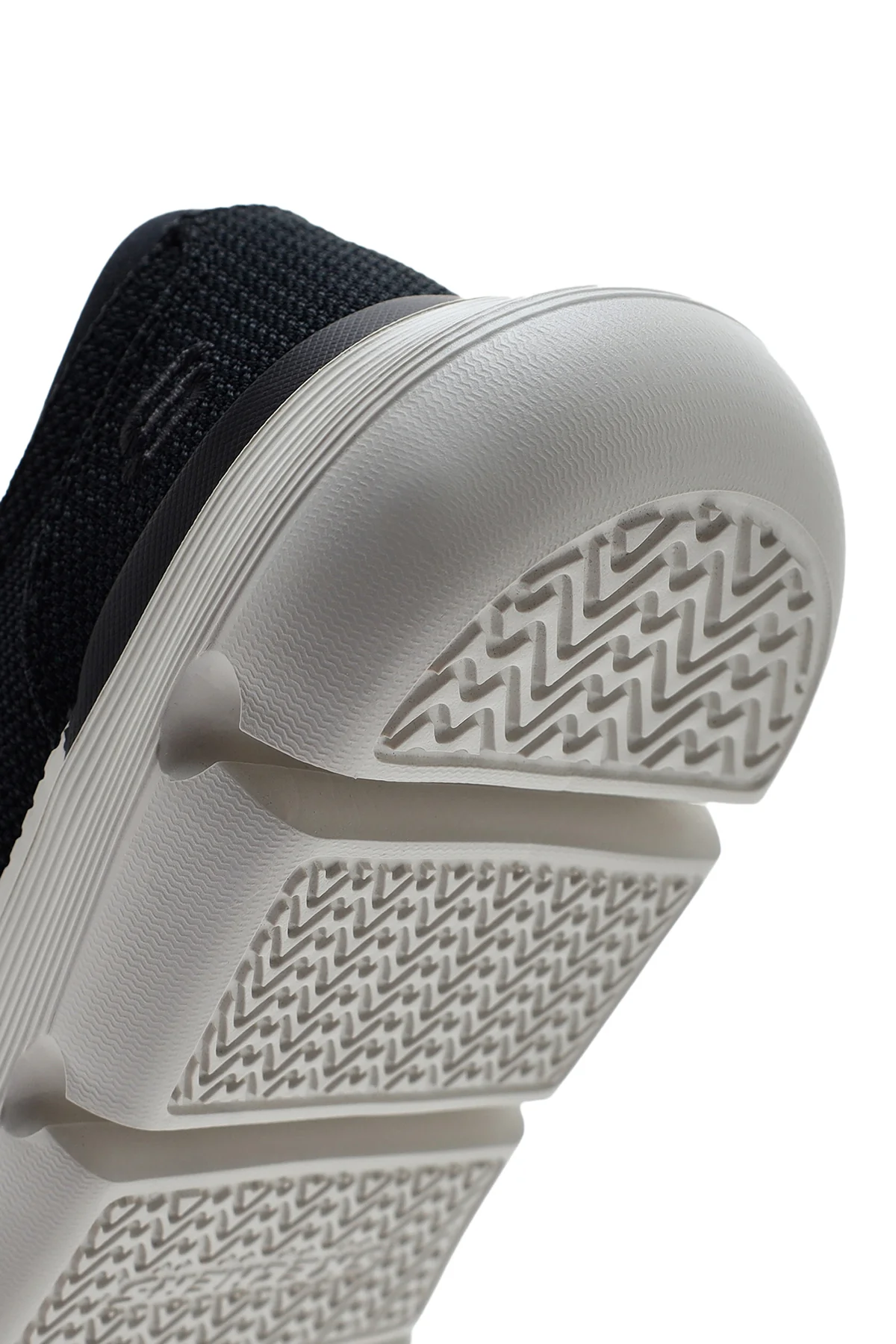 Skechers Erkek Siyah Garza-Reardon Spor Sneaker - Image 8