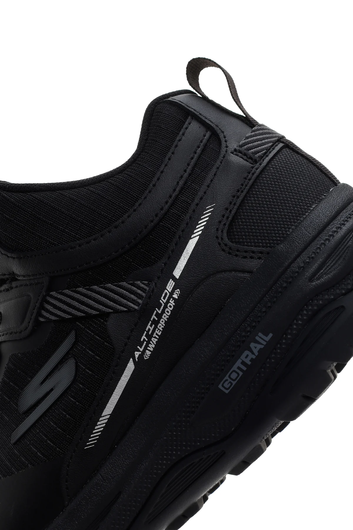 Skechers Erkek Siyah Go Run Trail Altitude-Water Kalın Tabanlı Sneaker - Image 7