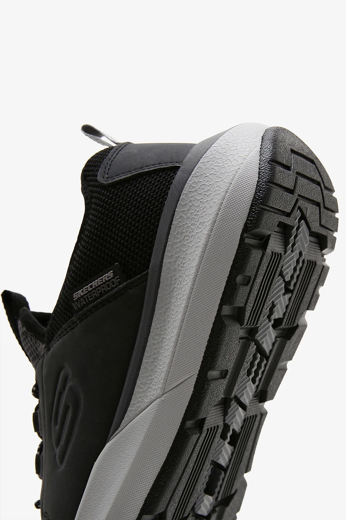 Skechers Erkek Siyah Neville Sneaker - Image 8