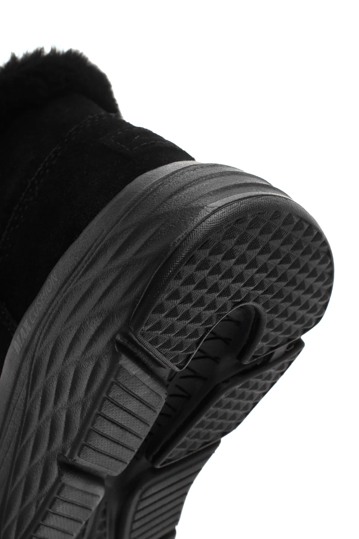 Skechers Kadın Siyah Max Cushioning Süet Deri Kalın Tabanlı Casual Bot - Image 8