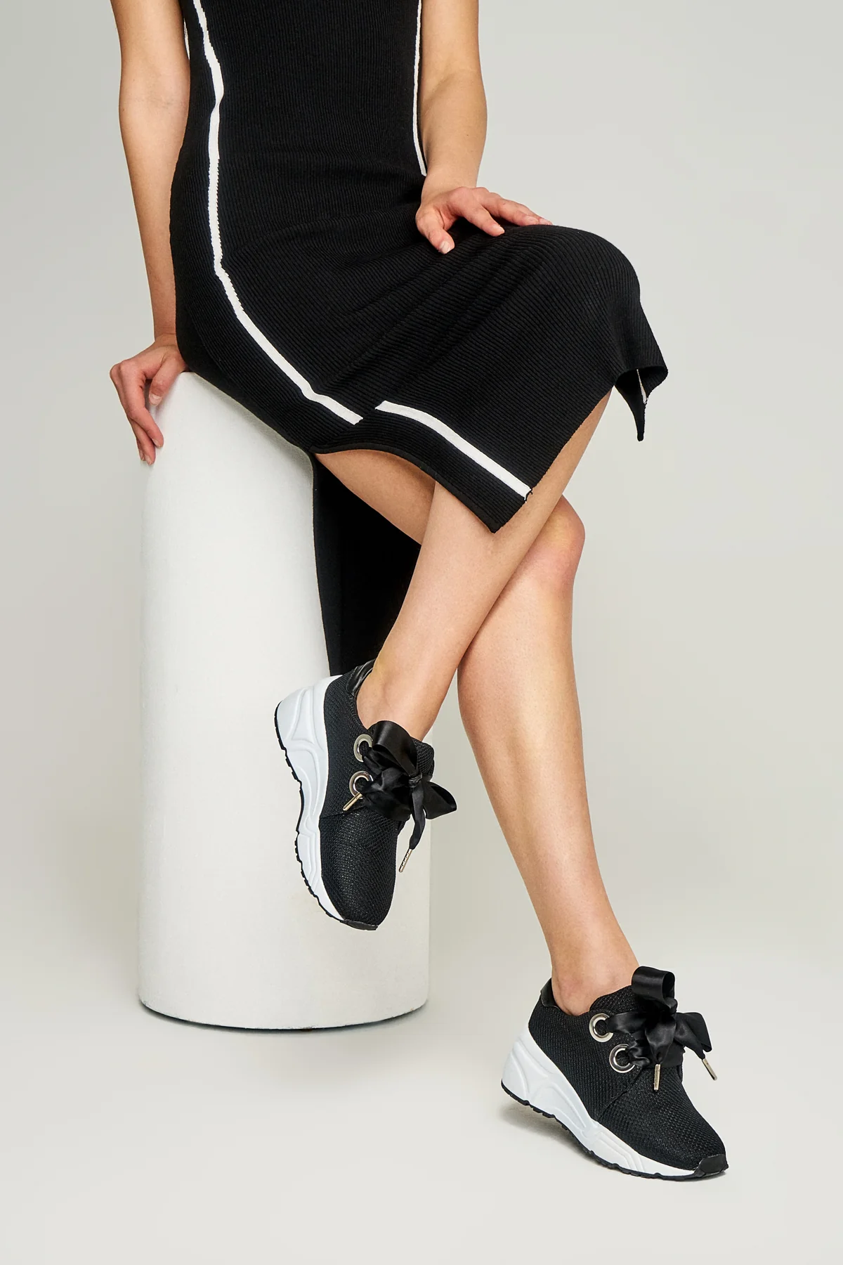 Yüksek Tabanlı Kadın Kumaş Sneaker - Image 7